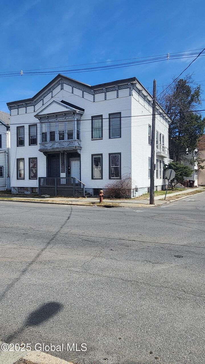 Property Photo:  22 2nd Avenue  NY 12180 