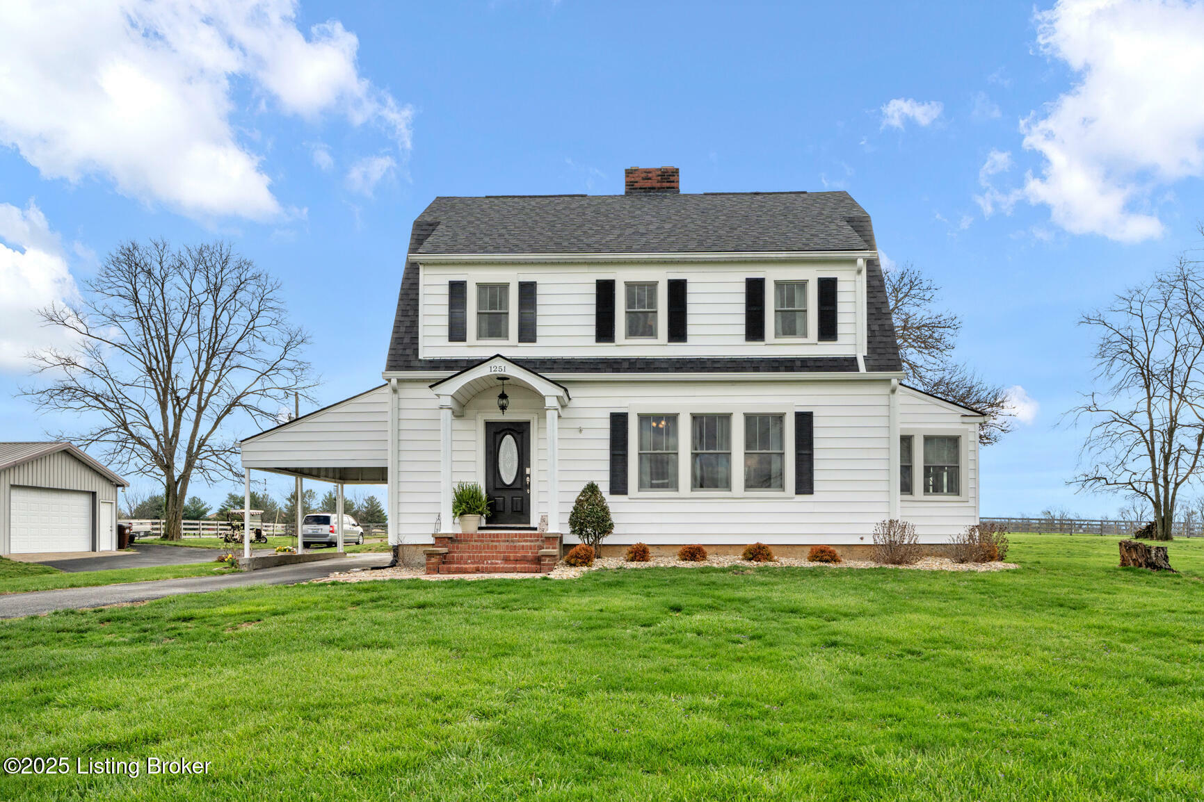 Property Photo: 1251 Bellview Rd KY 40065