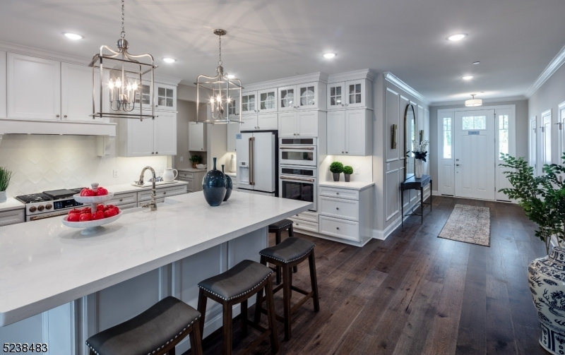 Property Photo: 43 Hillandale Dr 303 NJ 07931