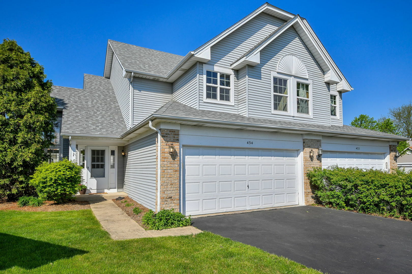 434 Prairieview Drive  Oswego IL 60543 photo