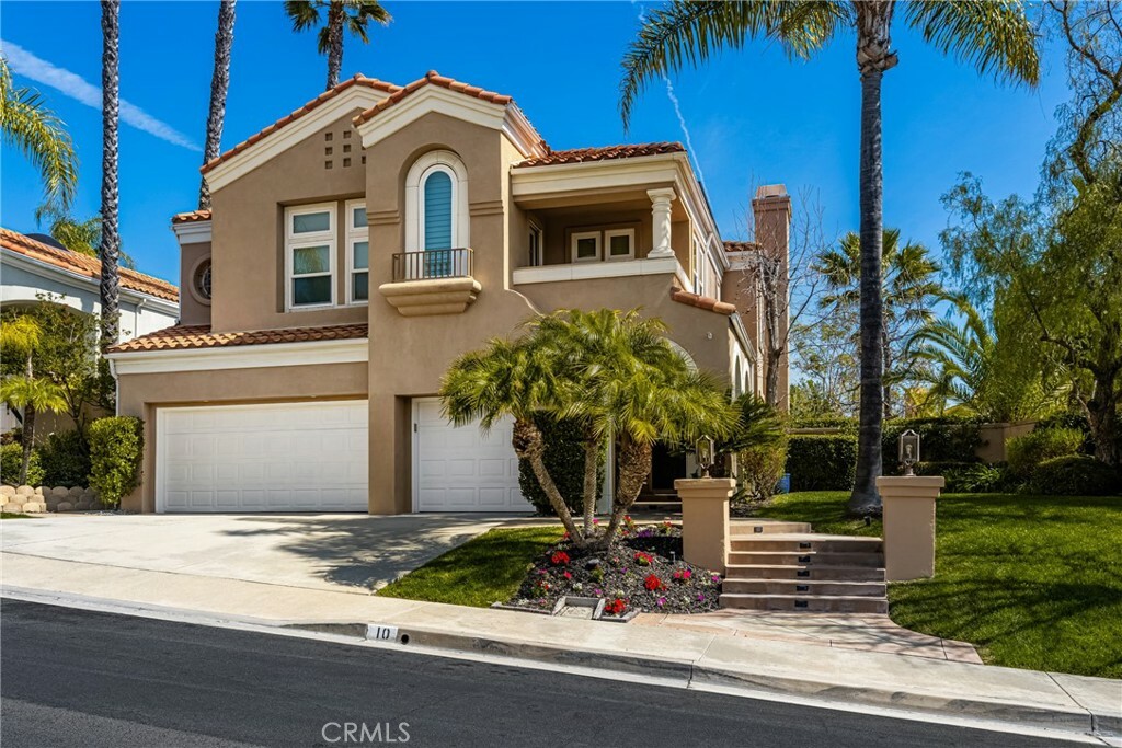 Property Photo:  10 Encinal  CA 92610 