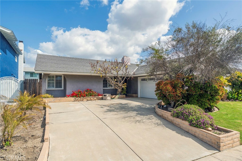 Property Photo: 7041 Heil Avenue CA 92647