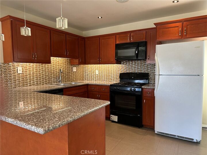 Property Photo:  25514 Narbonne  CA 90717 