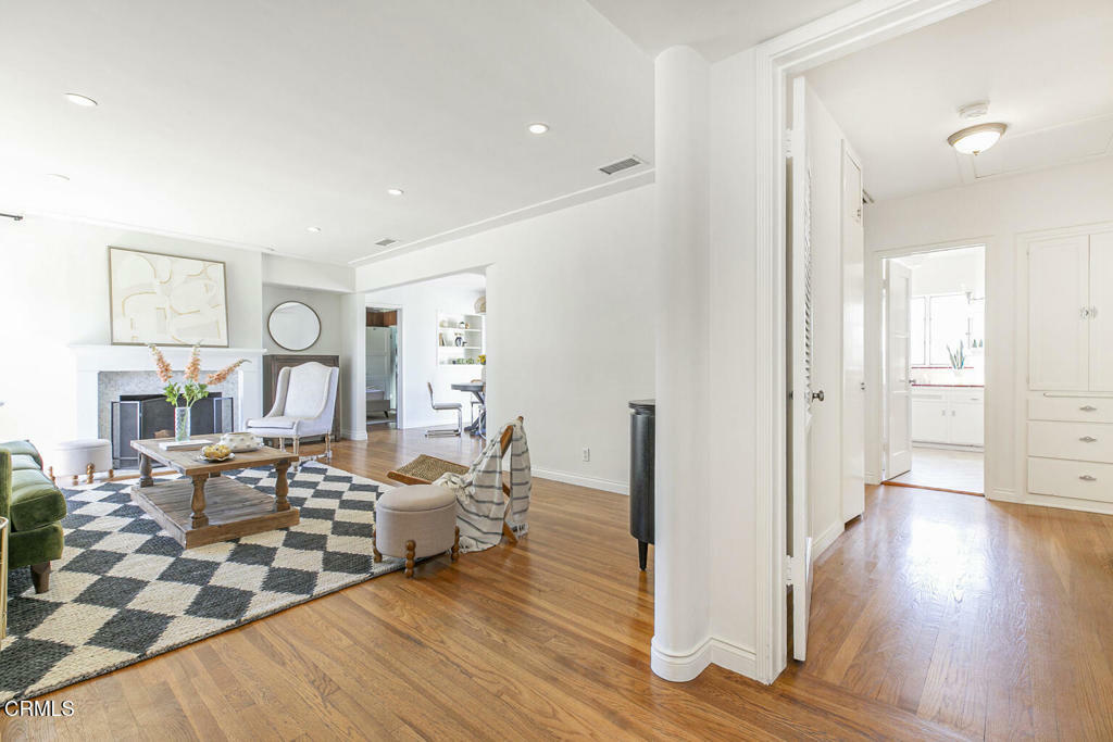 Property Photo: 2710 Deodar Circle CA 91107