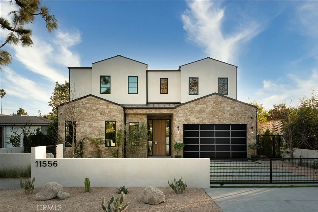 Property Photo: 11556 Blix Street CA 91602