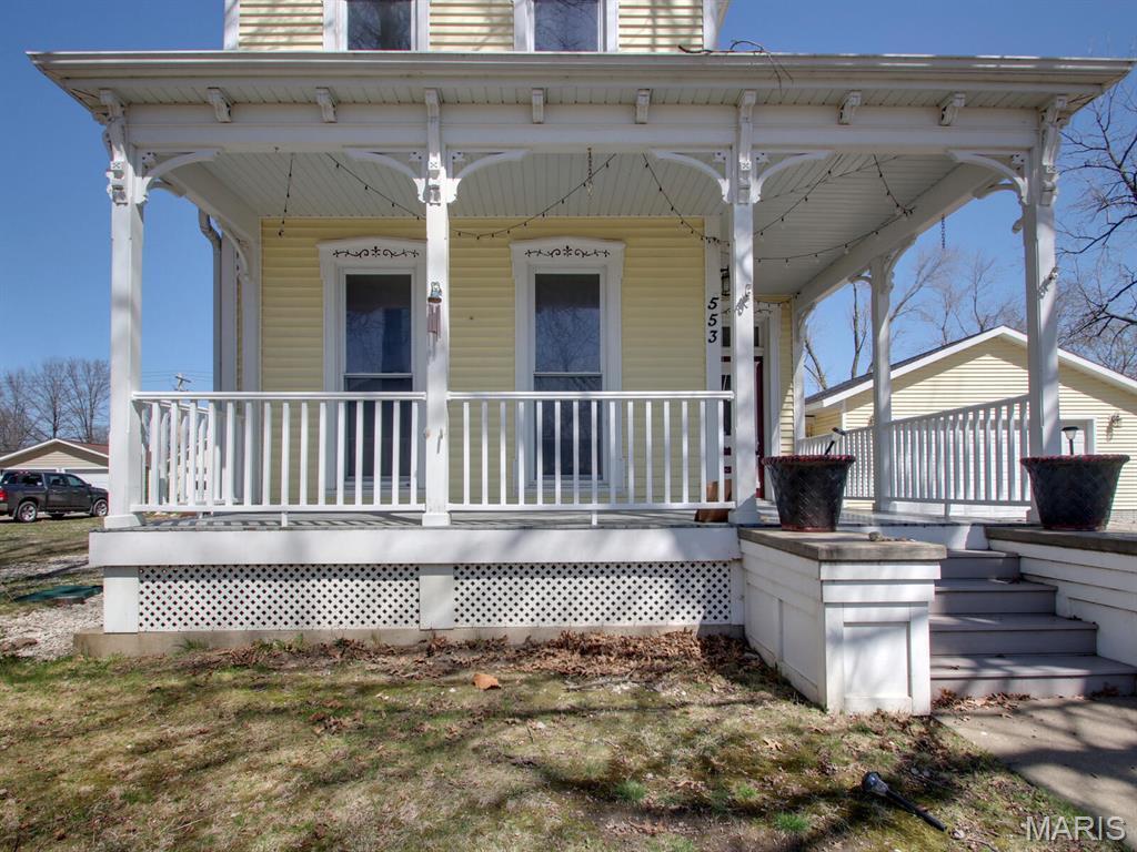 Property Photo: 533 W Commercial Street MO 63445