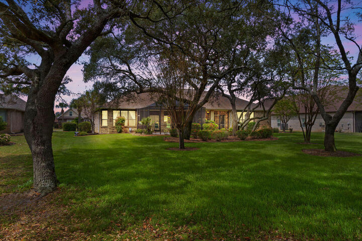 Property Photo: 2660 Masters Boulevard FL 32566