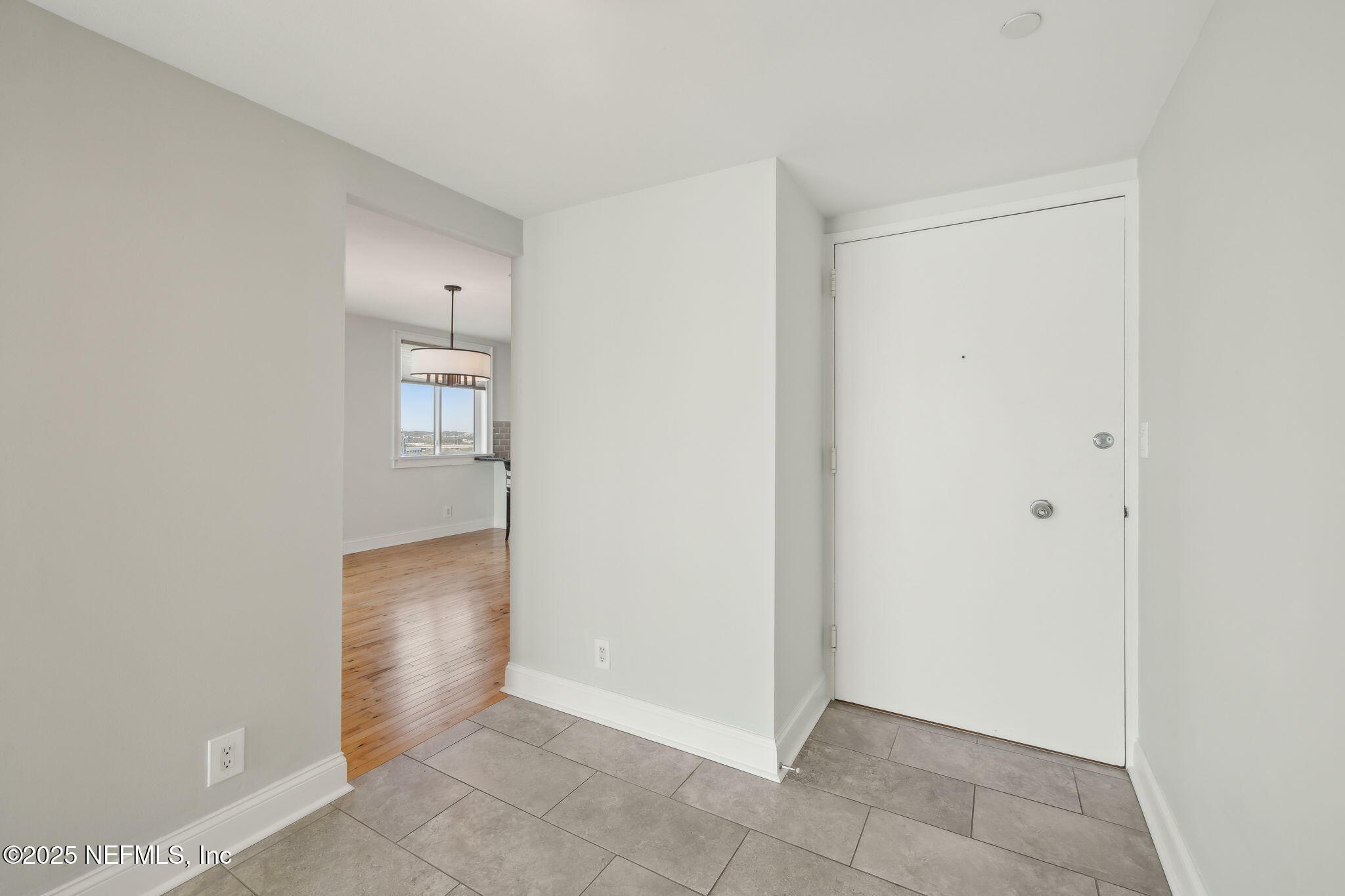 Property Photo: 1560 Lancaster Terrace 1203 FL 32204