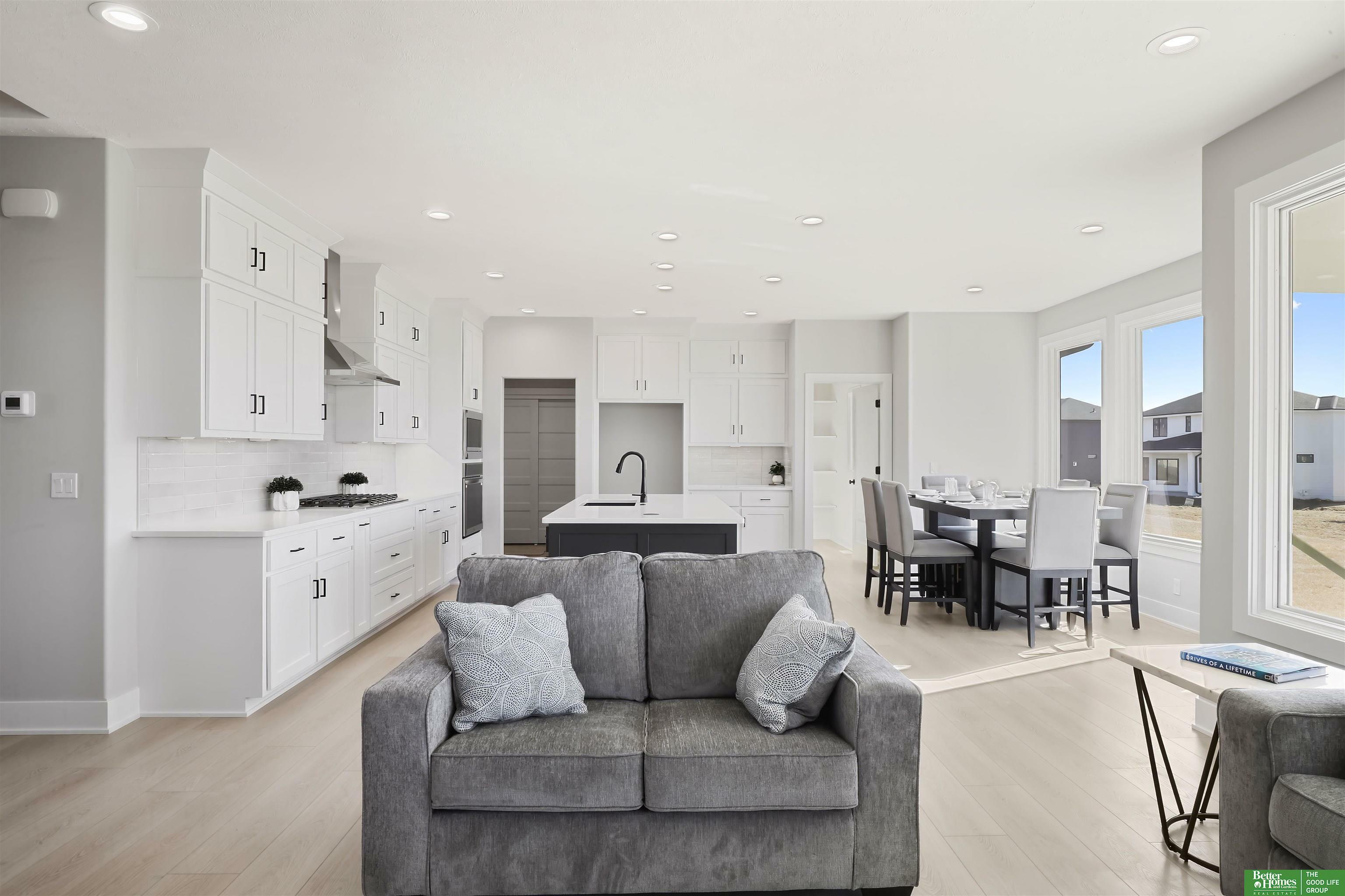 Property Photo: 21143 Ellison Avenue NE 68022