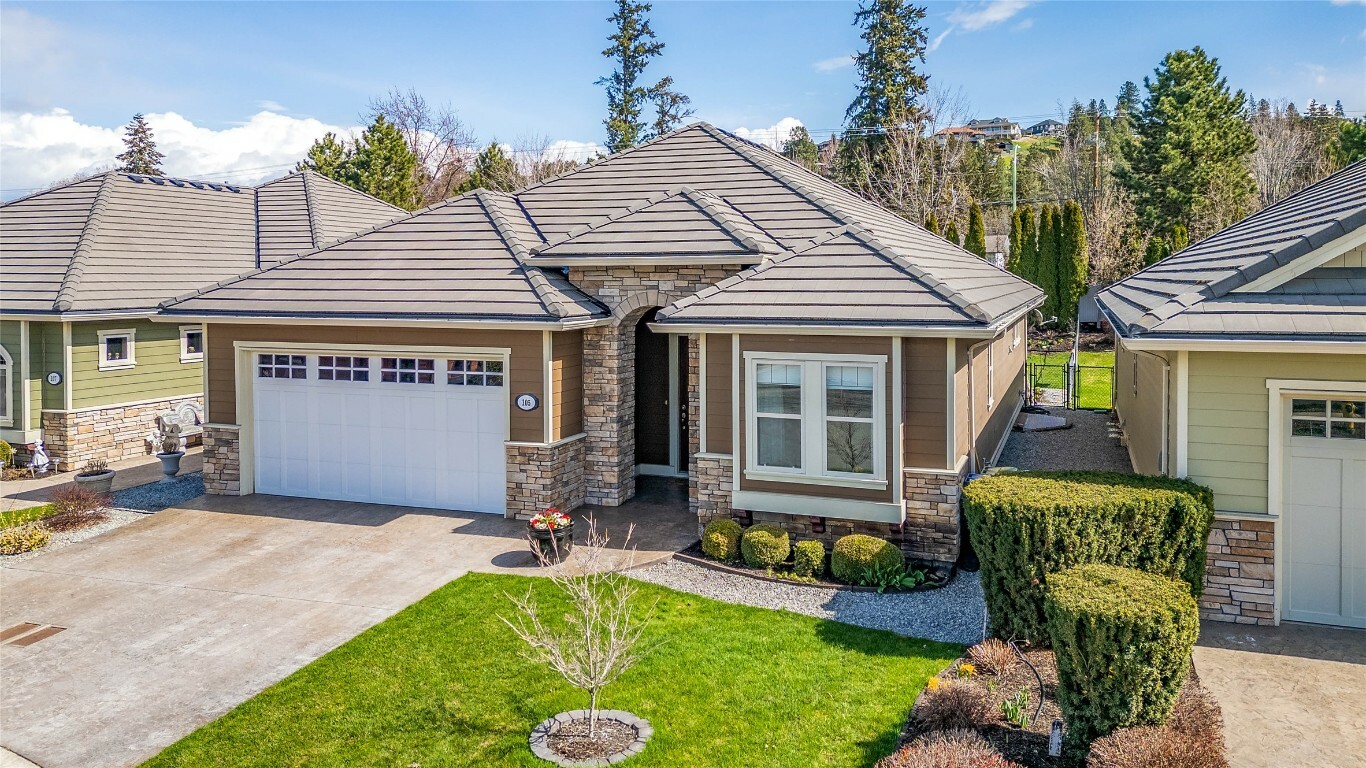 Property Photo: 4450 Gordon Drive 105 BC V1W 1T1