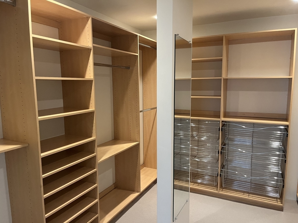 Property Photo: 776 Boylston St E10f MA 02116