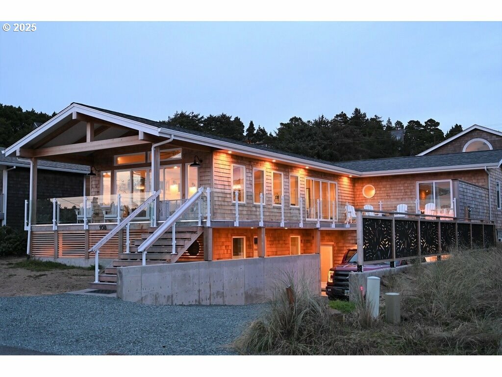 958 Beach St  Manzanita OR 97130 photo
