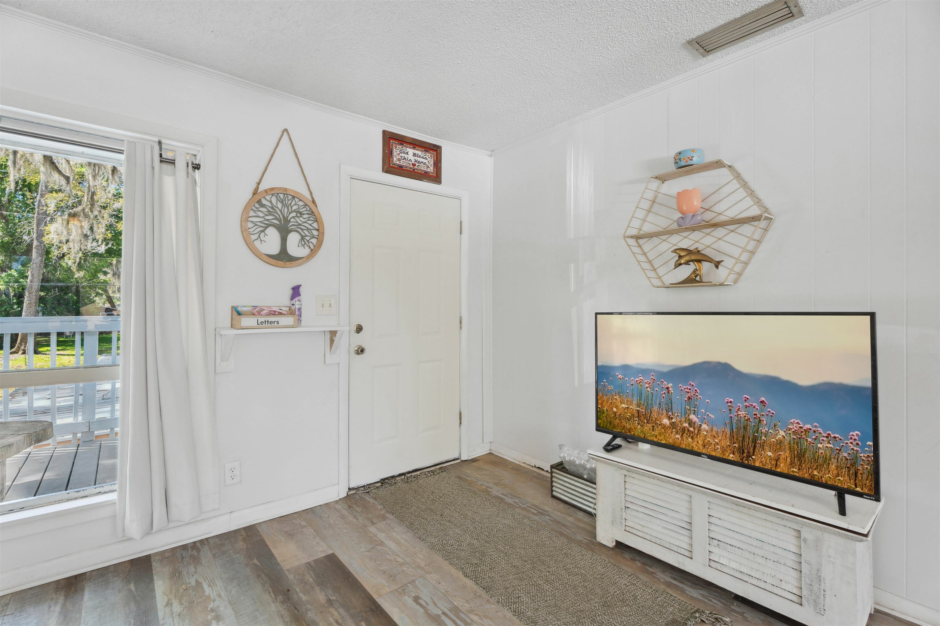 Property Photo:  507 Gerona Road  FL 32086 