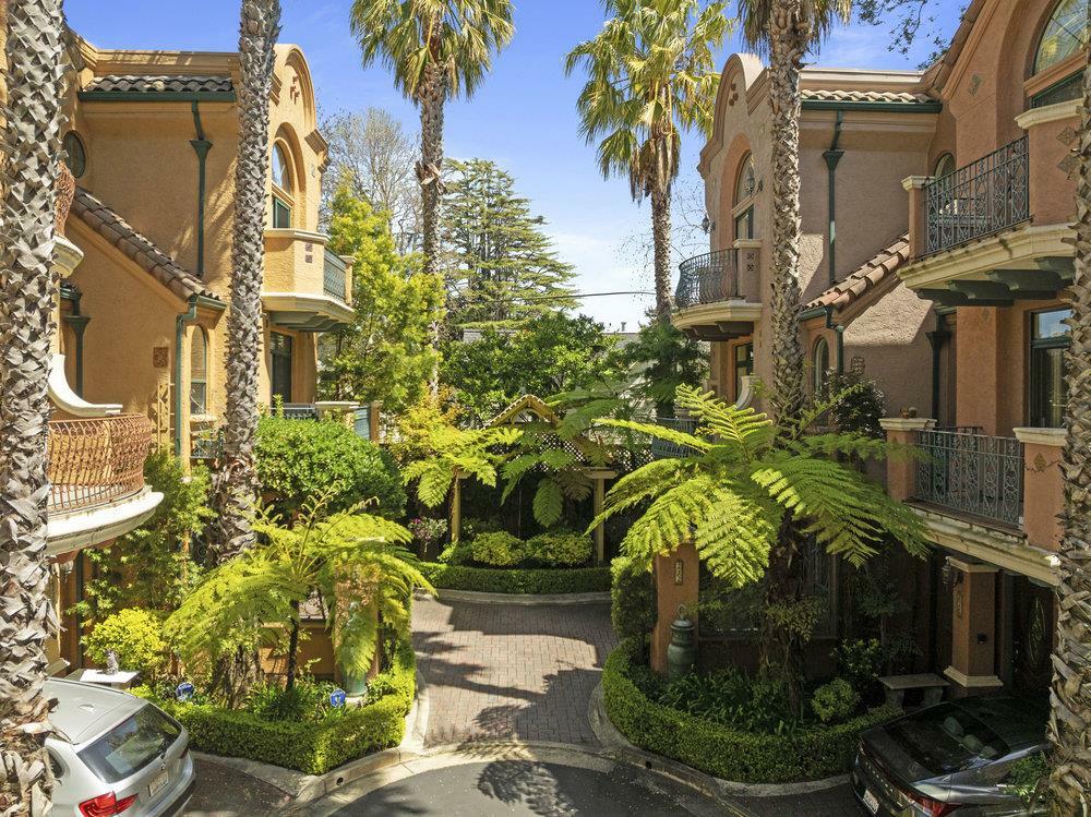 Property Photo: 233 Villa Mar Vista CA 95060
