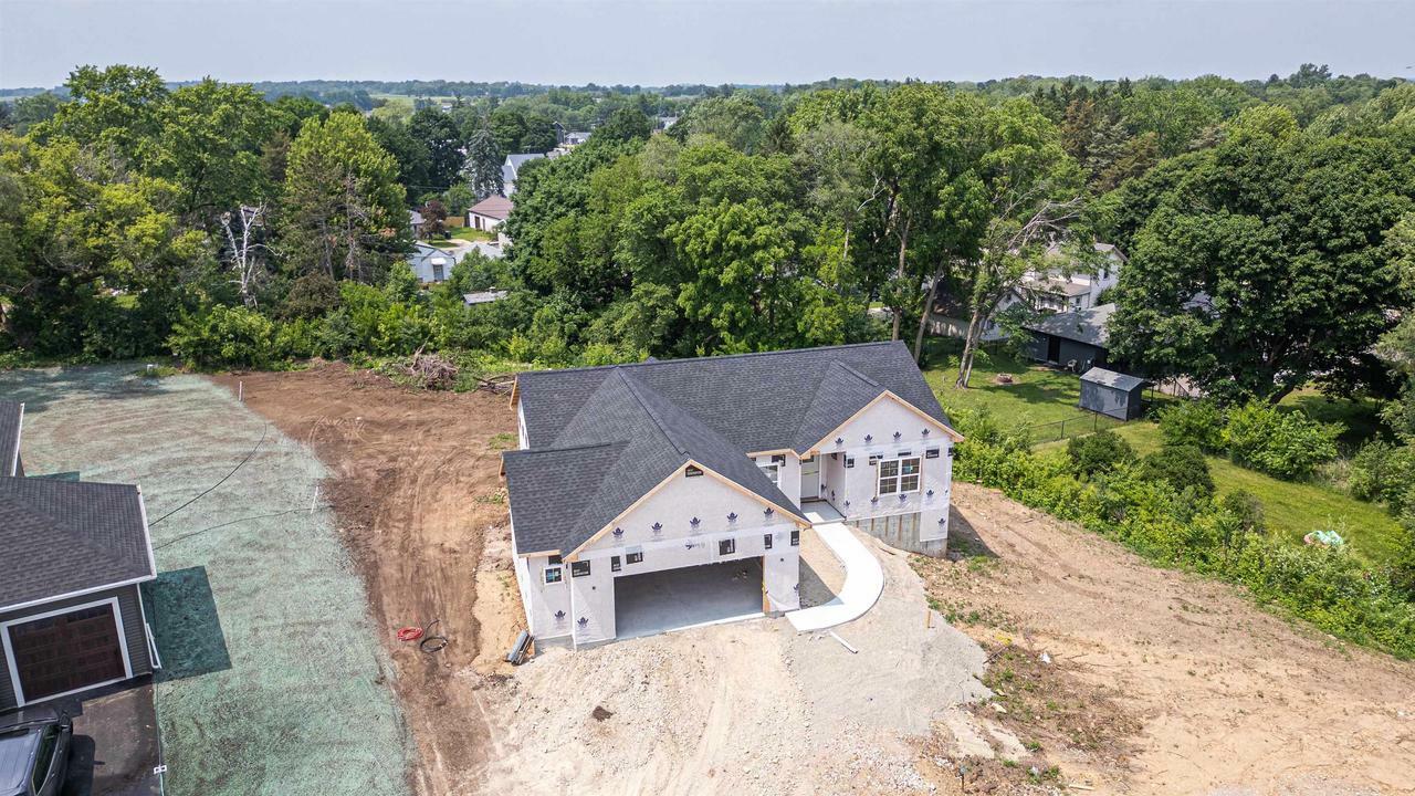 Property Photo: 297 Teri Lee Lane WI 53576