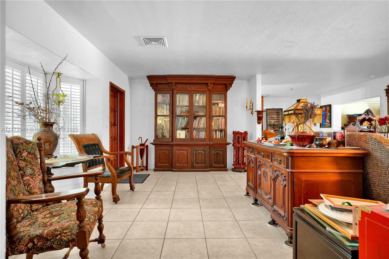 Property Photo: 6415 SW 48th St FL 33155