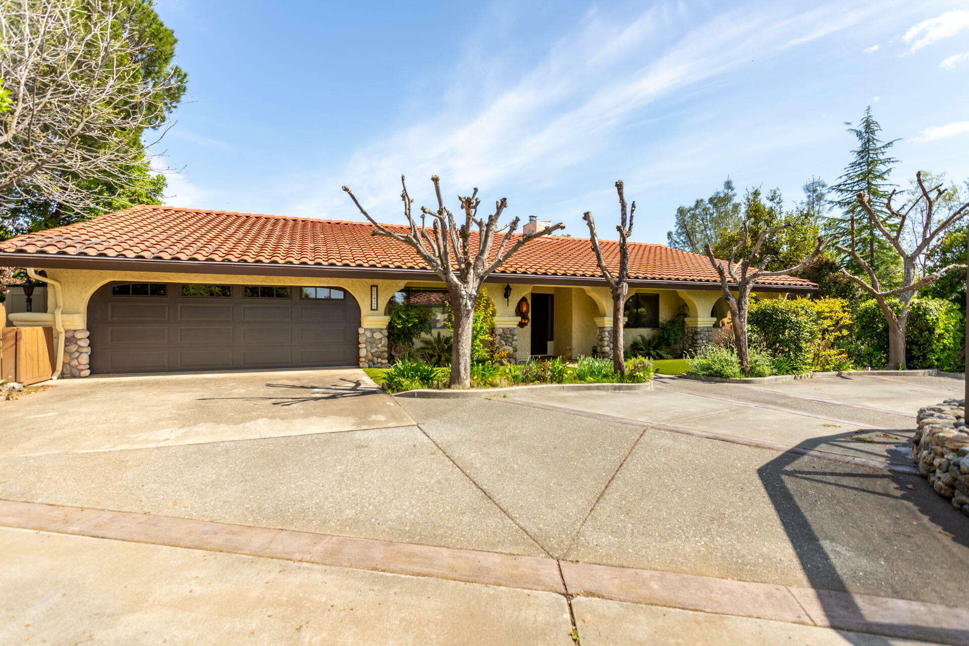 Property Photo: 22425 Brent Road CA 96080