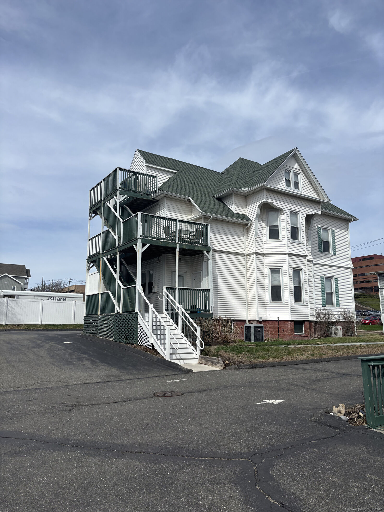 Property Photo: 26 Hart Street CT 06052