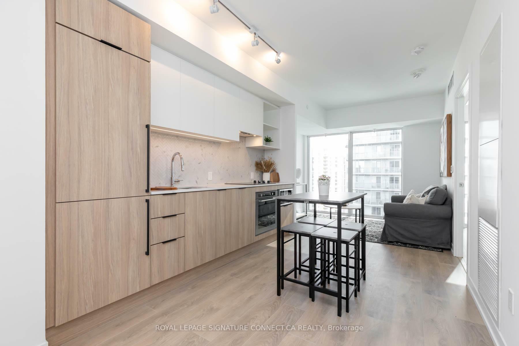 Property Photo: 82 Dalhousie Street 3115 ON M5B 0C5