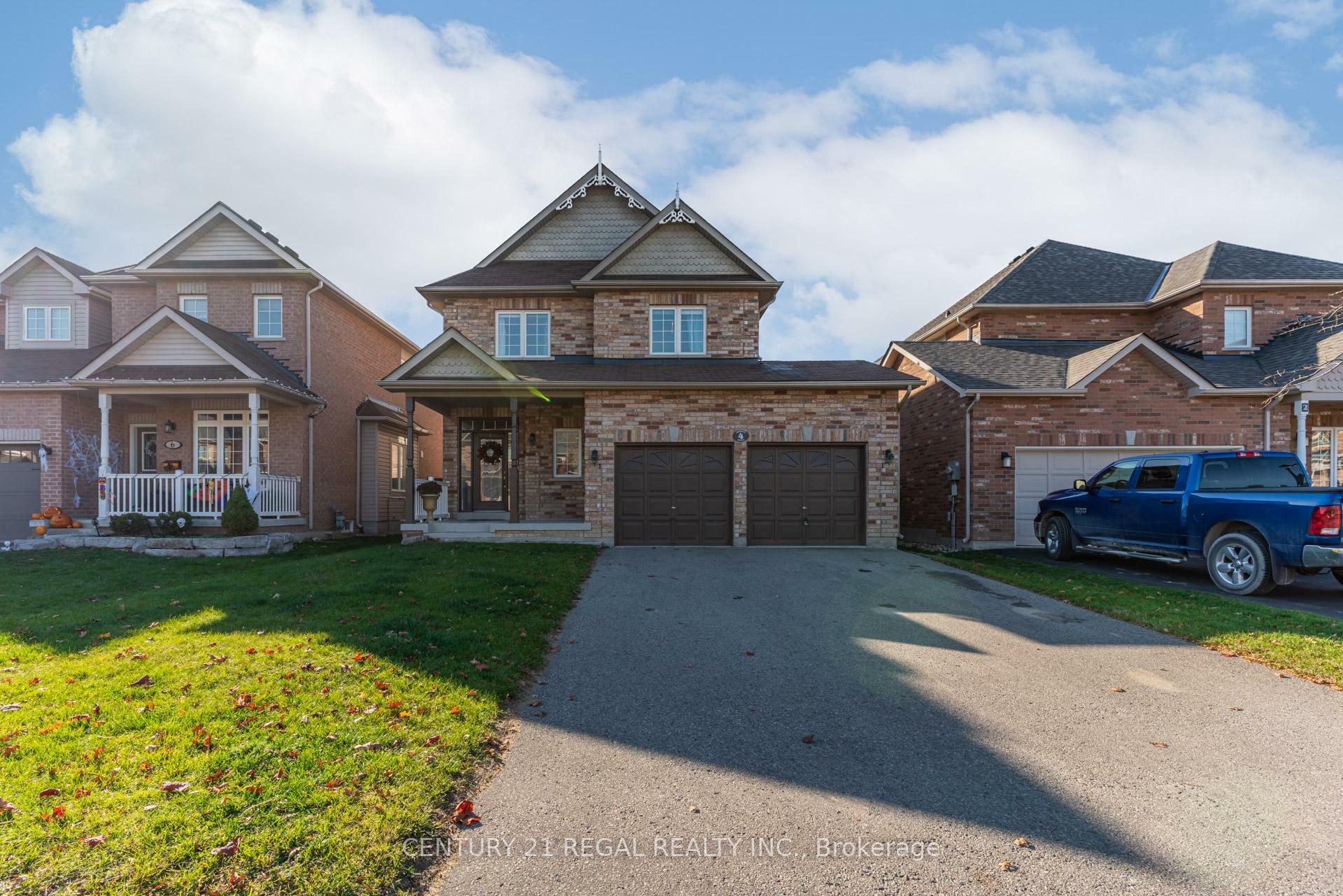4 Hayfield Avenue  Uxbridge ON L9P 0A2 photo