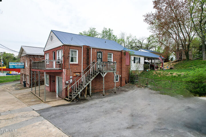 Property Photo:  1416 Lynn Garden Drive  TN 37665 