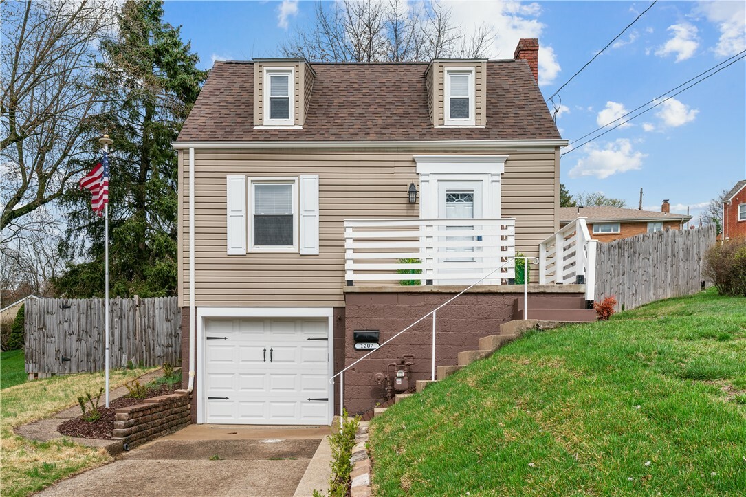 1207 Cloverfield Drive  Baldwin Boro PA 15227 photo