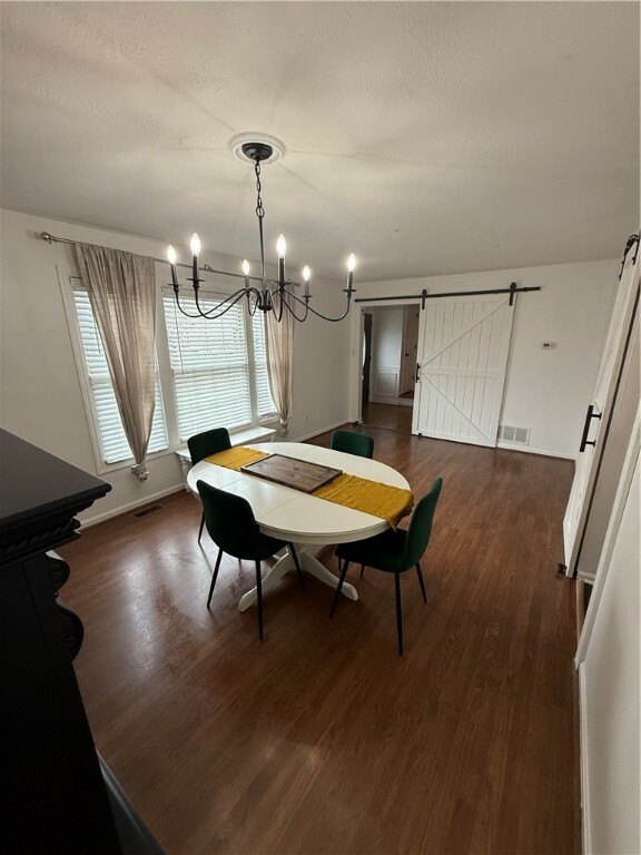 Property Photo: 5 Trotwood Cir PA 15317