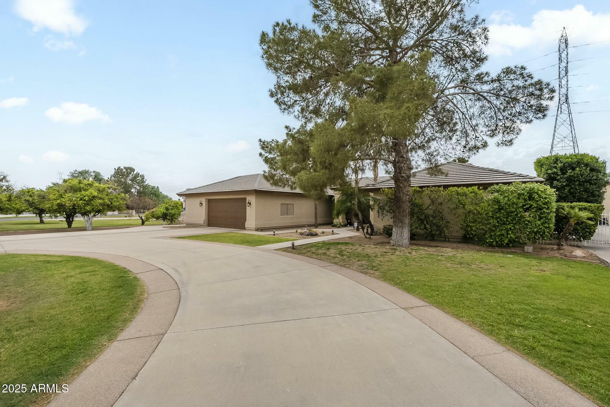 Property Photo: 2620 N Barkley -- AZ 85203