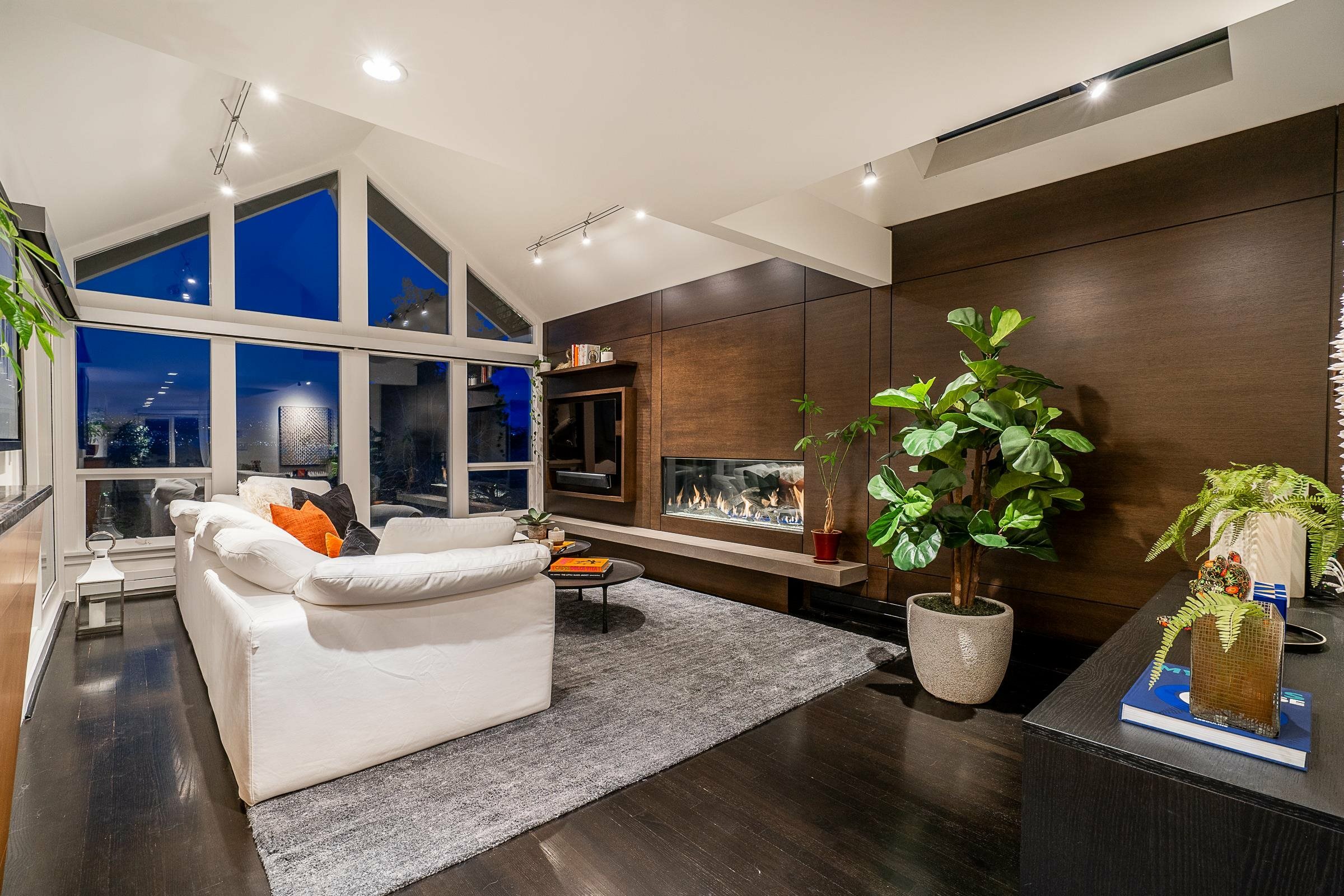 Property Photo: 3262 W 1st Avenue BC V6K 1H5