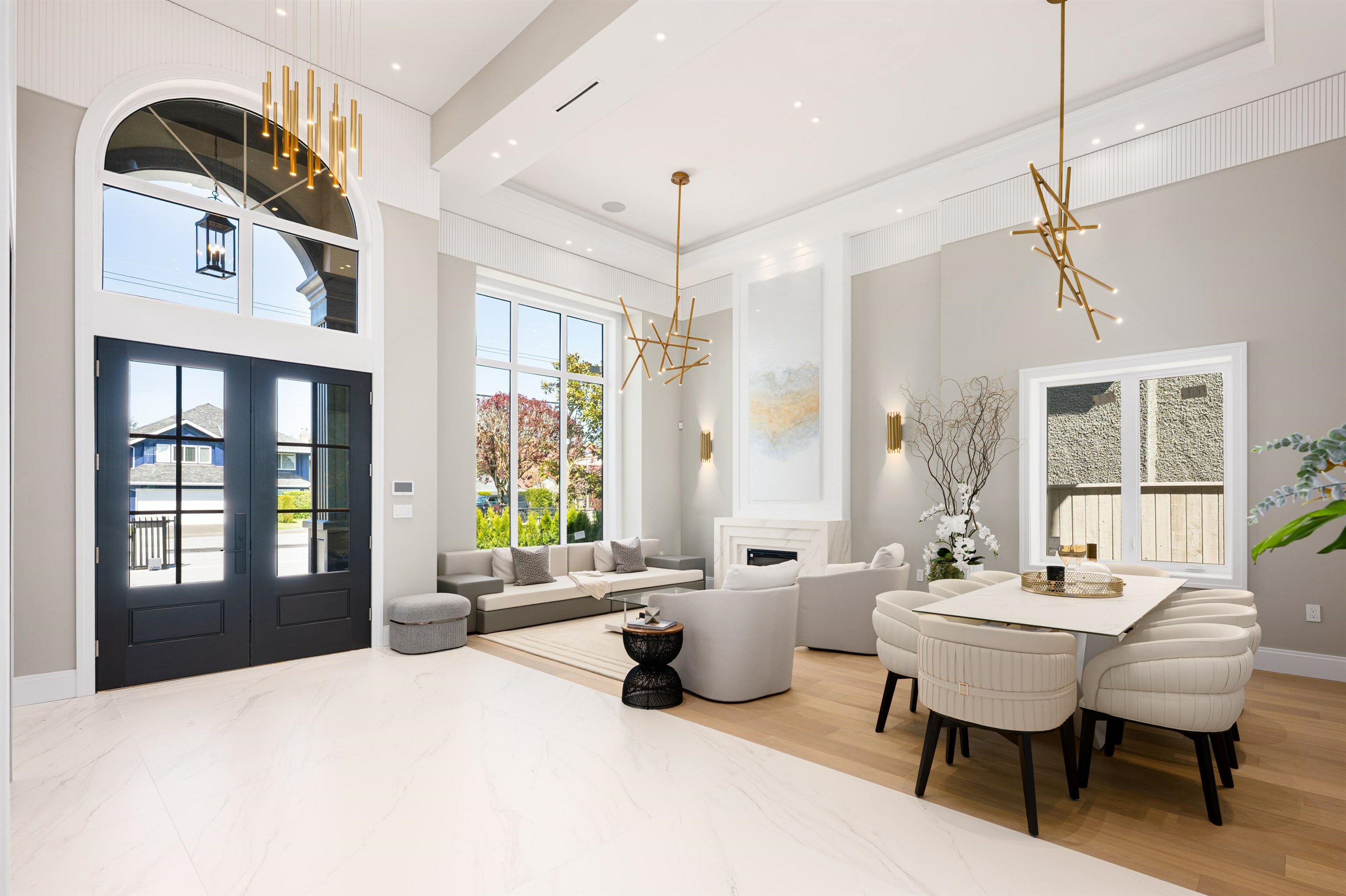 Photo de la propriété:  6120 Maple Road  BC V7E 1G5 