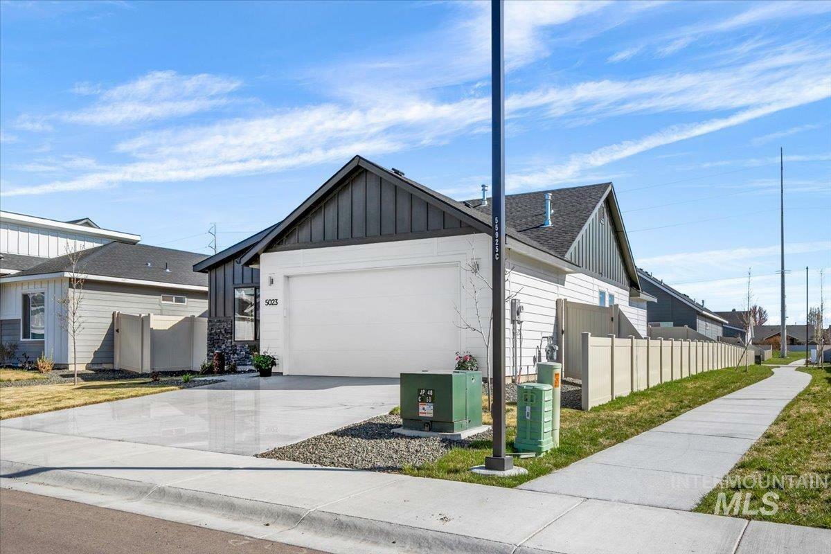 Property Photo: 5023 W Apgar St ID 83646