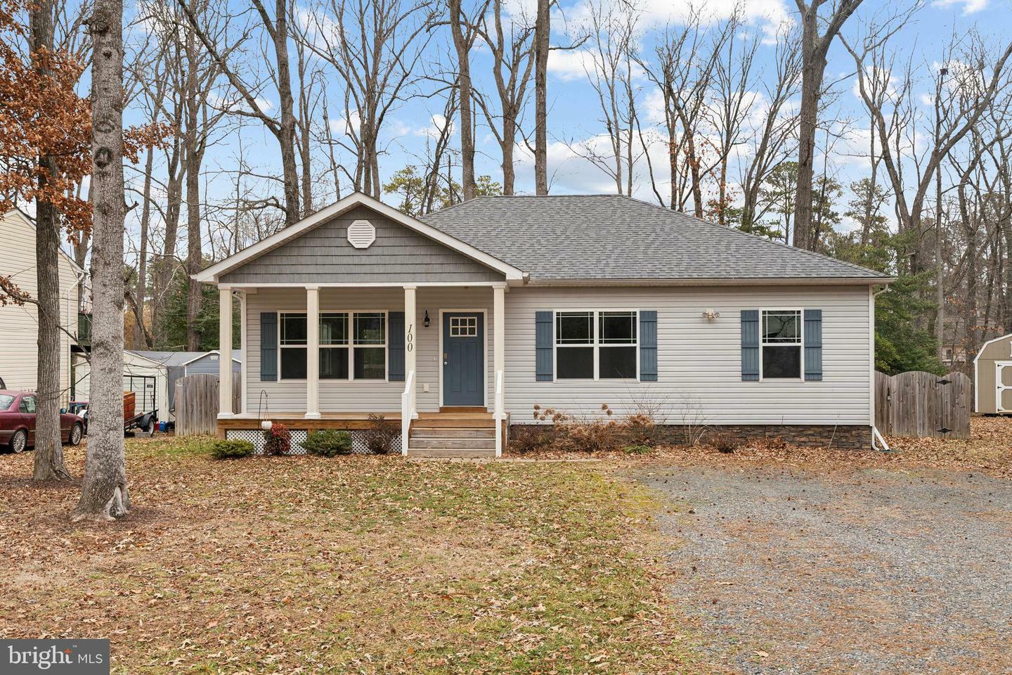 Property Photo: 100 Fort King Drive VA 22443