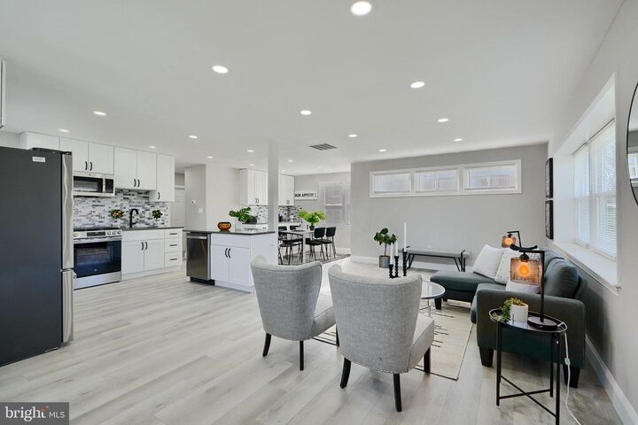 Property Photo:  5805 Key Avenue  MD 21215 