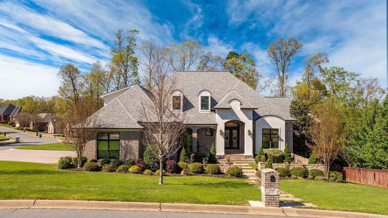 Property Photo:  3010 Woodsgate Drive  AR 72211 