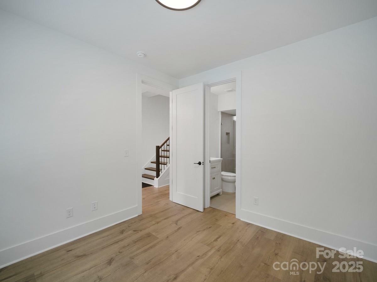 Property Photo: 2504 Park Rose Lane 18 NC 28204