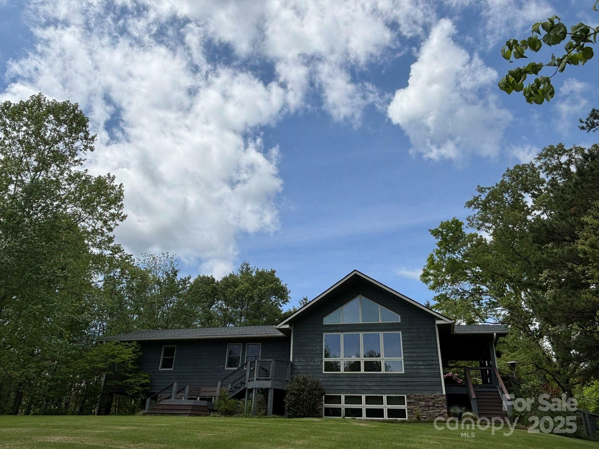Property Photo: 718 Lower Flat Creek Road NC 28701