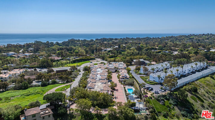 Property Photo:  6435 Zumirez Dr  CA 90265 