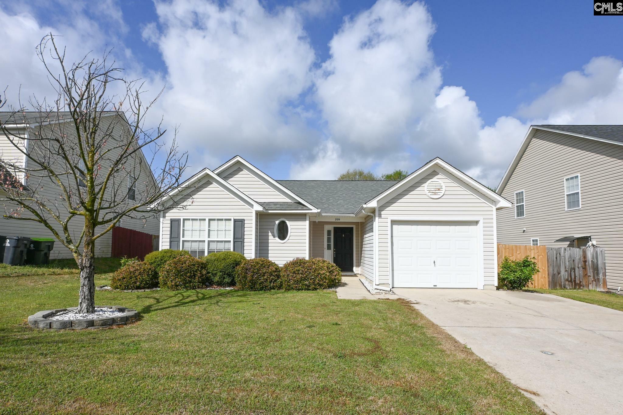Property Photo: 209 Crimson Oak SC 29072