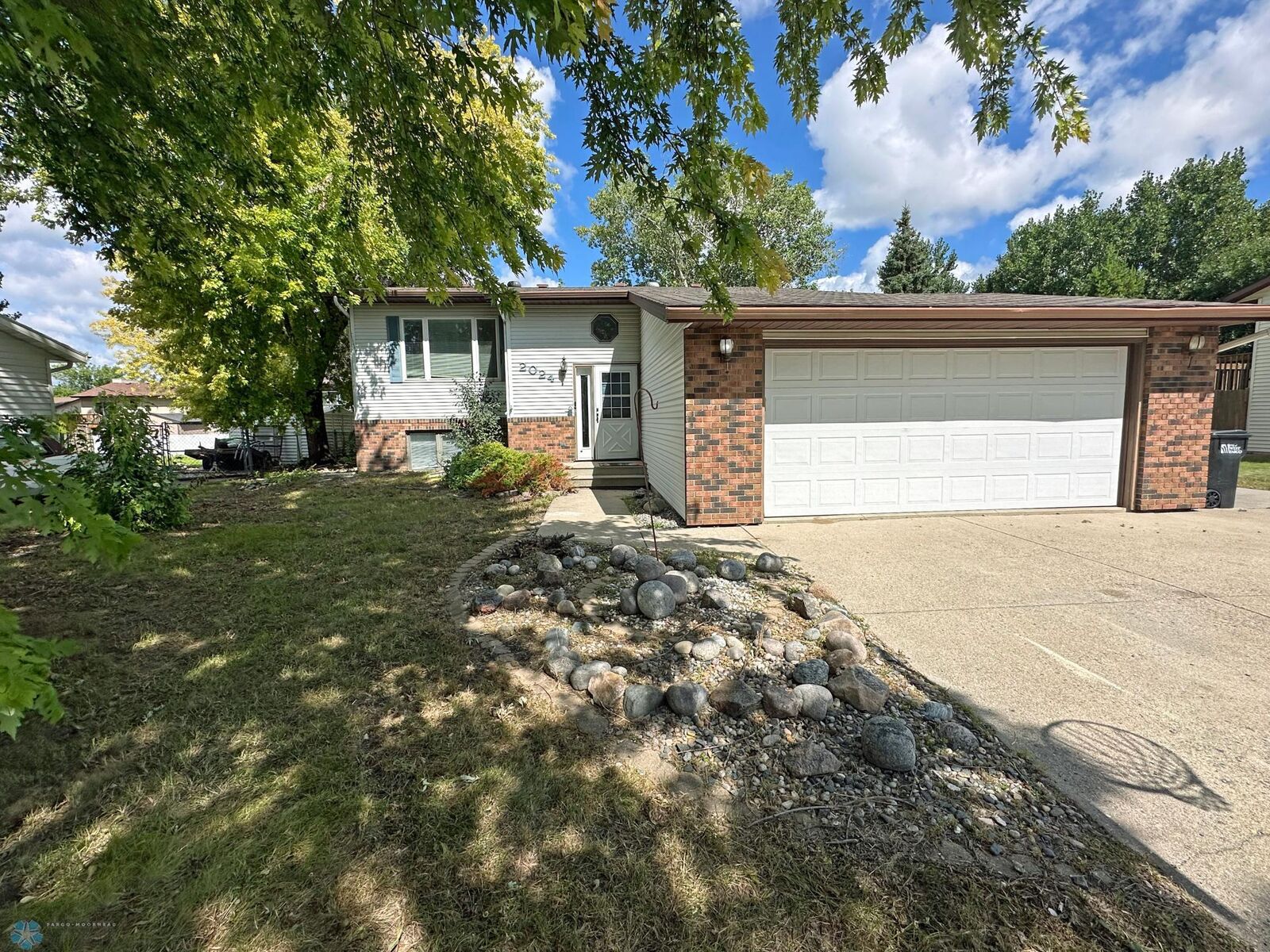 Property Photo: 2024 4 Avenue E ND 58078