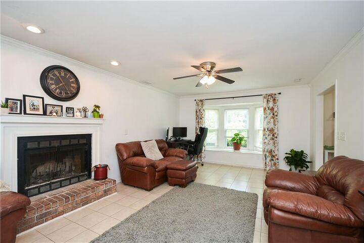 Property Photo: 2896 Lakemont Drive SW GA 30060
