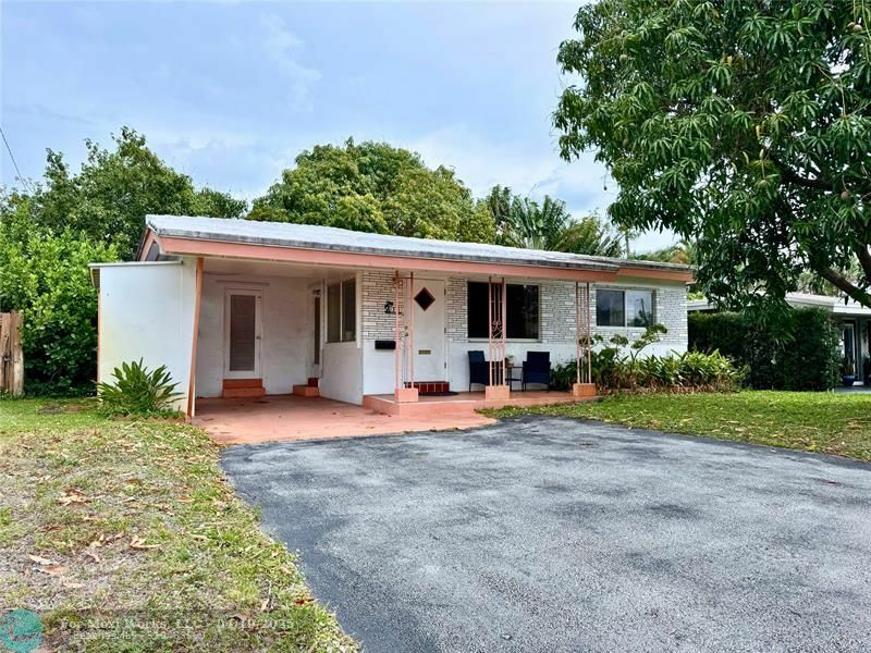 311 NE 48th Ct  Fort Lauderdale FL 33334 photo