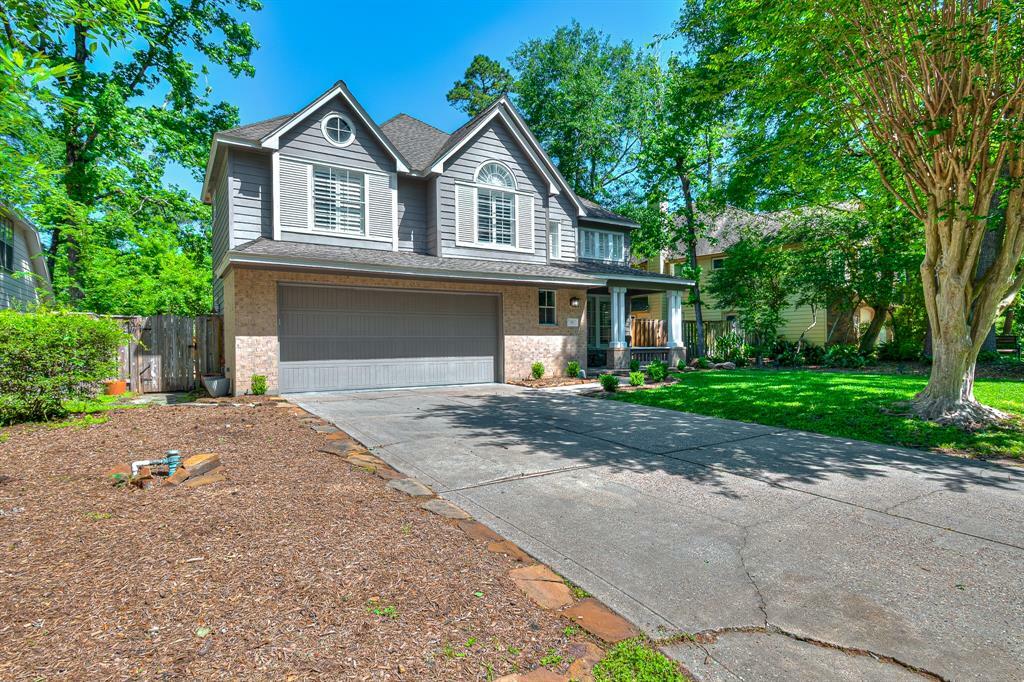 Property Photo: 19 Glade Bank Place TX 77382
