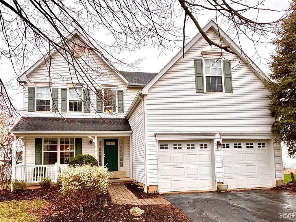 Property Photo: 292 Lenape Trail PA 18104
