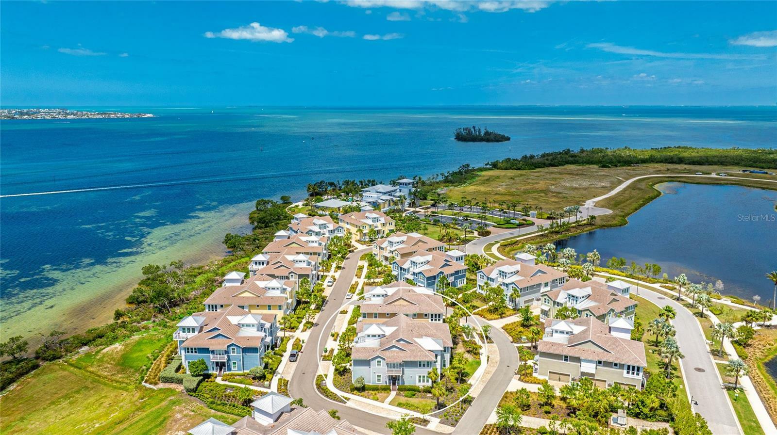 Property Photo:  283 Saint Lucia Drive 101  FL 34209 