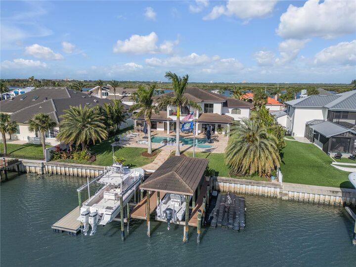 Property Photo:  1212 Commodore Drive  FL 32168 