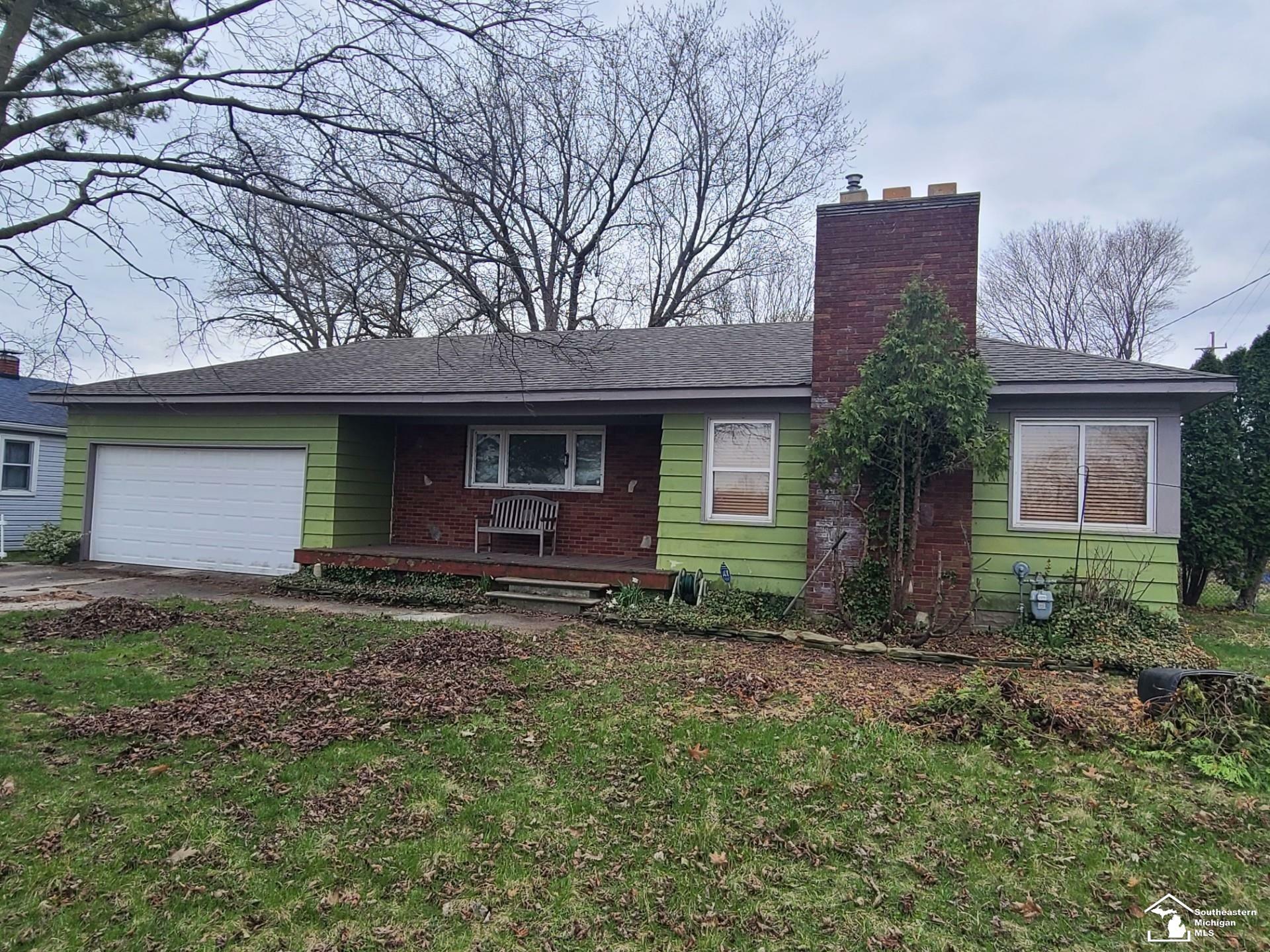 Property Photo: 6461 E Dunbar Road MI 48161