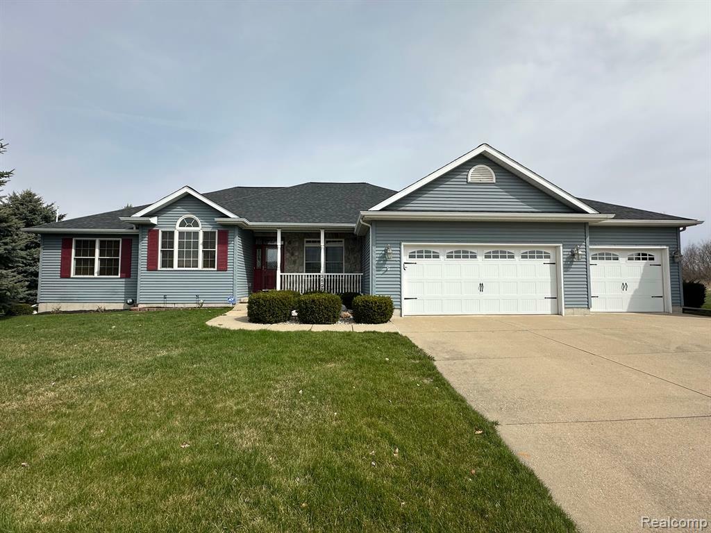 Property Photo: 3507 E Daryls Way MI 48813 7759