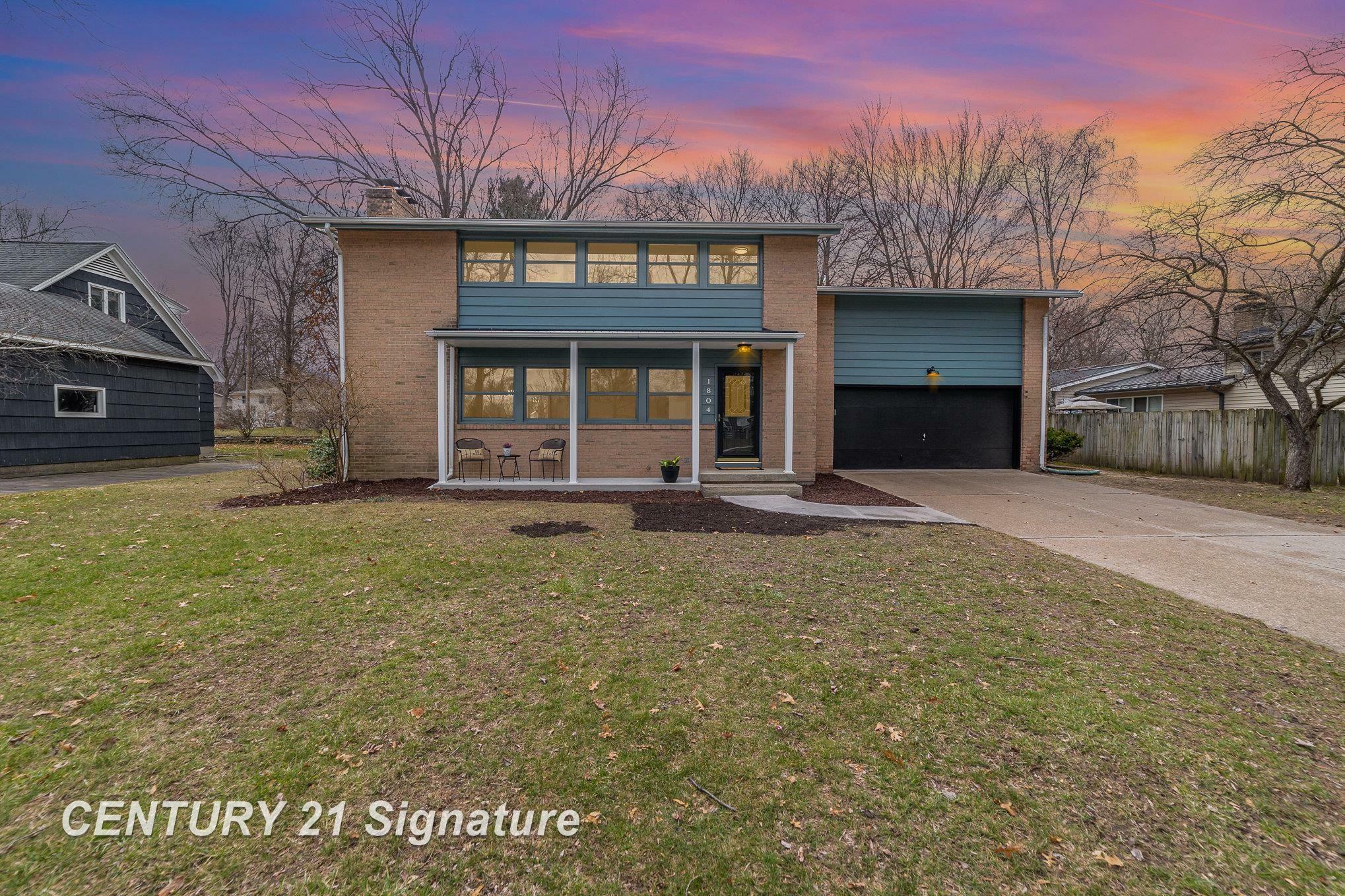 Property Photo: 1804 Ardmore Street MI 48642