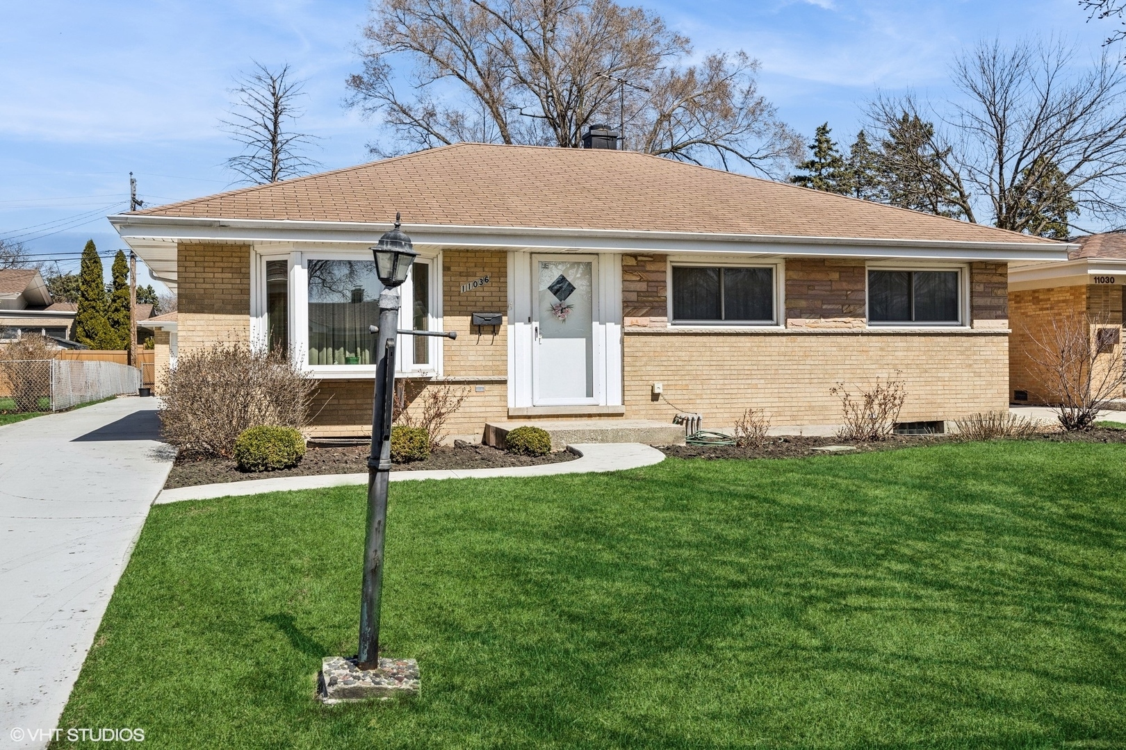 Property Photo: 11036 Windsor Drive IL 60154