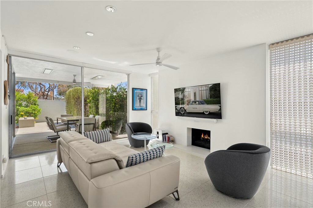 Property Photo: 733 Avocado Avenue 108 CA 92625